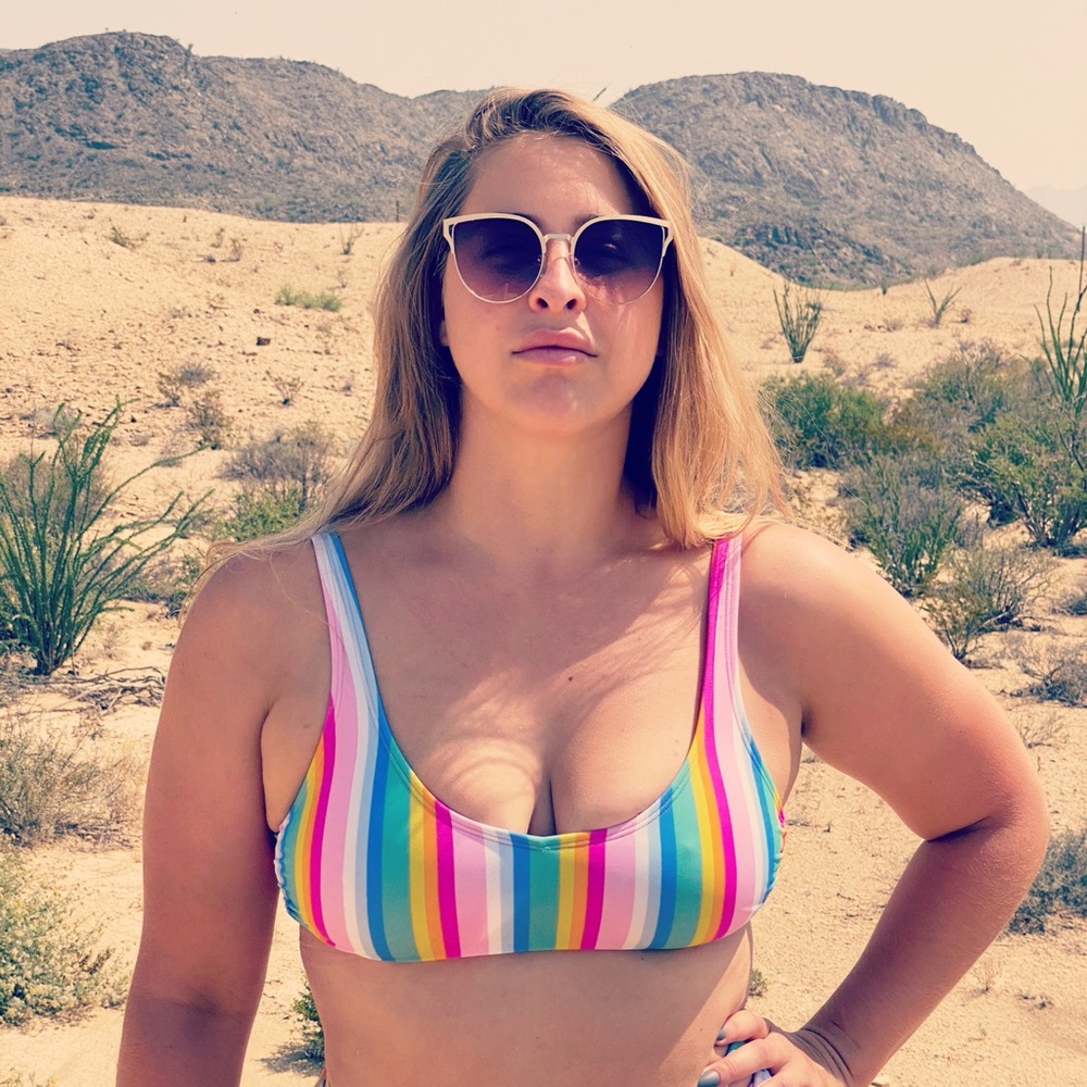 Meet your Posher, Courtney